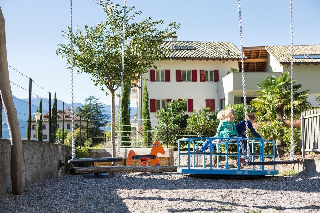 Ferienwohnungen Hochbrunner Терлано Экстерьер фото